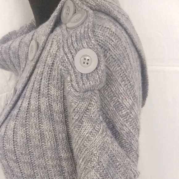 NWOT Sweater Project Heather Gray Short Sleeve Button Down Cowal Neck Sweater - Picture 4 of 11